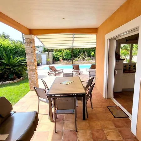 Superbe T5 Climatisee Avec Piscine Privative Et Garage A * Six-Fours-les-Plages